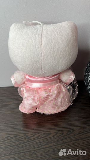 Hello Kitty игрушка