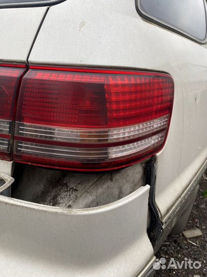 Задние внешние фонари Toyota Mark 2 Qualis