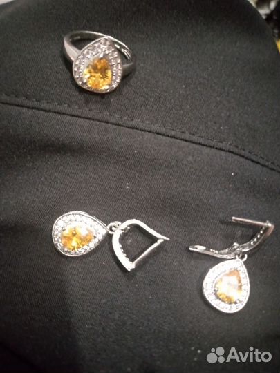 Серебряное кольцо