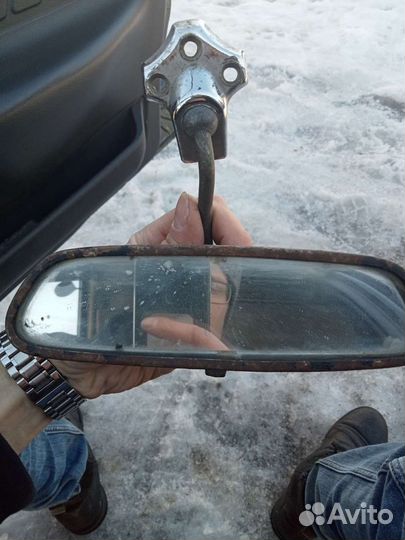 Зеркало заднего вида. салонное