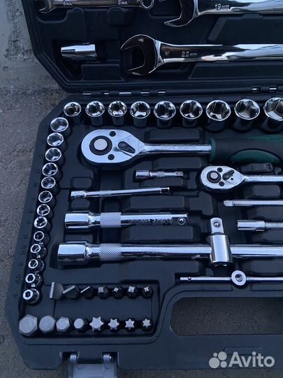 Набор инструментов SATA 82 предмета