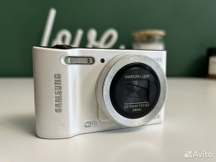 Цифровой фотоаппарат Samsung WB30F