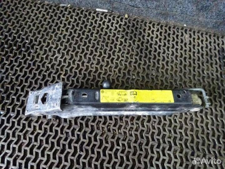 Домкрат Volkswagen Multivan T5 2004 7H0011031D