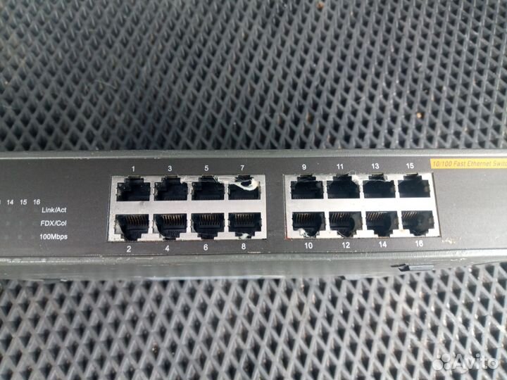 Коммутатор d link DES-1016D