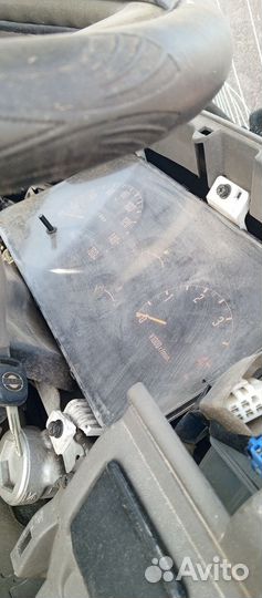 Запчасти на Исудзу эльф NKR66e