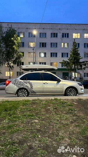 Каллиграфия на авто