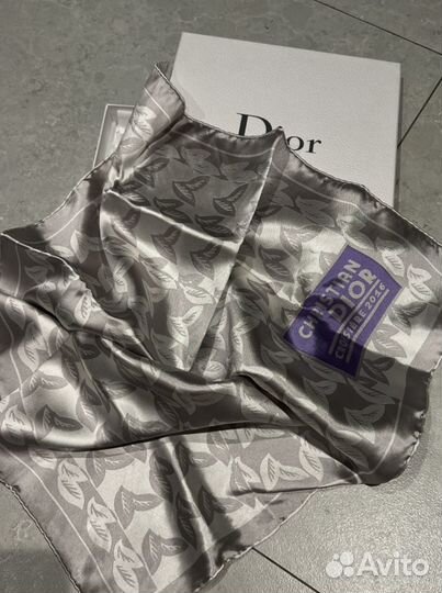 Платок dior оригинал 56*56