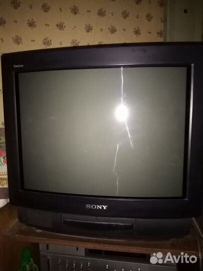 Телевизор Sony trinitron