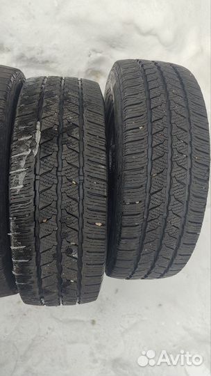 Continental VanContact Winter 215/65 R16C