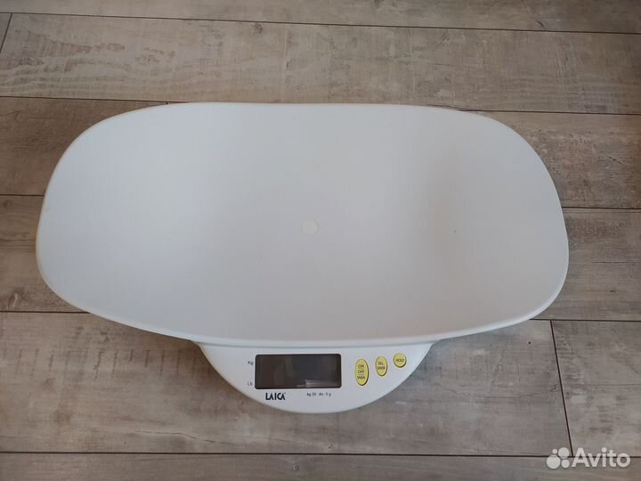 Весы для новорожденных laica