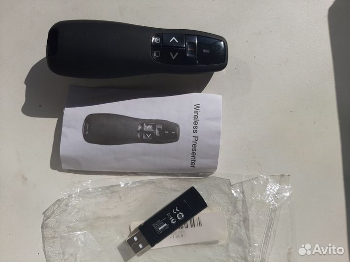 Презентер R400, с лазерной указкой