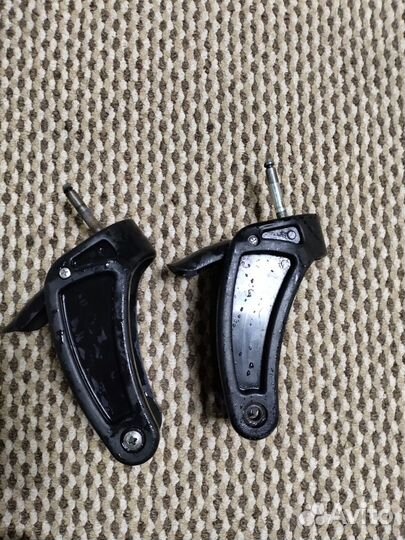 Вилка для колеса коляски