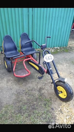 Веломобиль двухместный berg