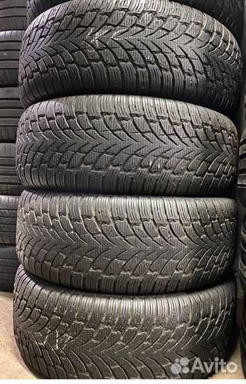 Nokian Tyres WR SUV 4 265/60 R18