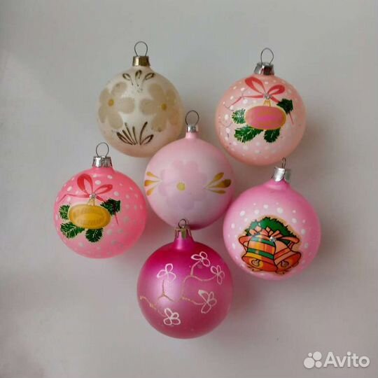 Елочные игрушки СССР: шары, много шишек, другие