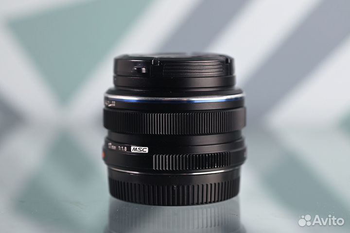 Olympus 17mm f/1.8