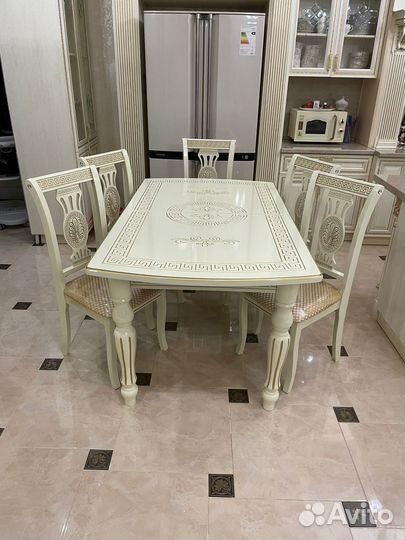 Версаче стол