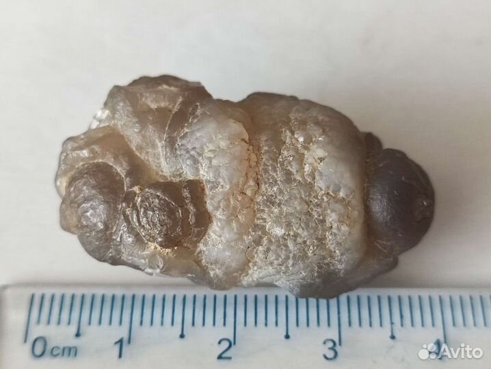 Халцедoн натyральный кaмень