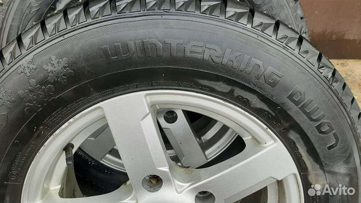 Колеса на ниву шипованные