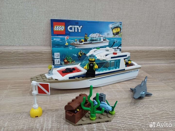 Набор Lego City 60221