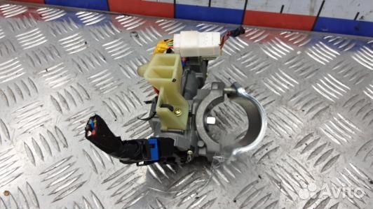 Замок зажигания KIA CEE'D 2 (JD) (8AD09J101)