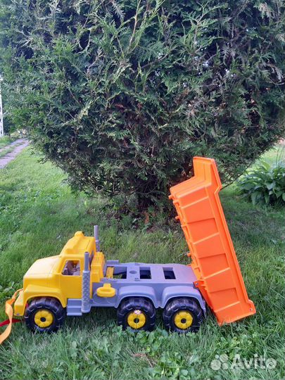 Игрушки машина большая