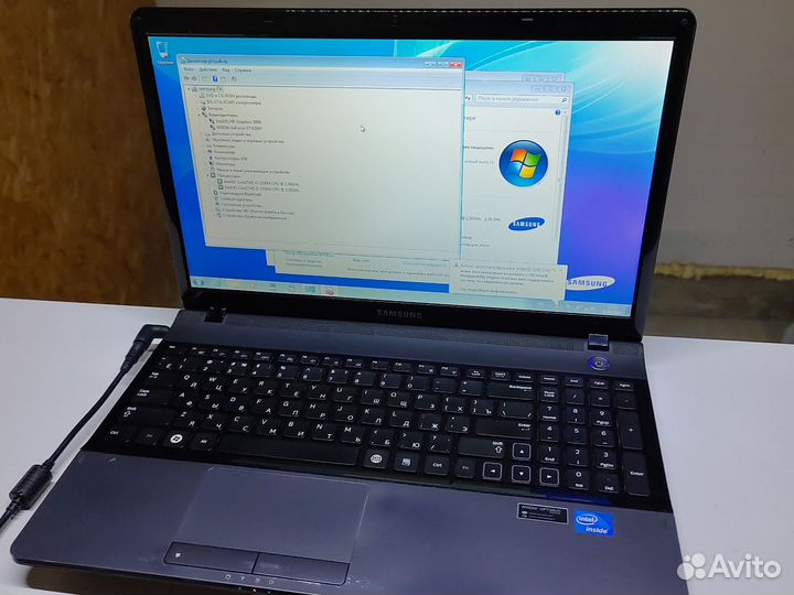 Samsung np300e5s
