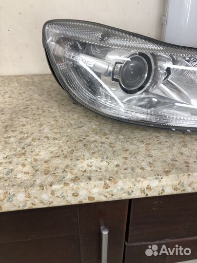 Фара правая Skoda Octavia A5 FL Адаптивный ксенон