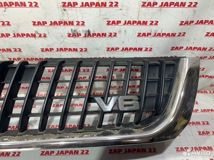 Решетка радиатора Mitsubishi Challenger K96 6G72