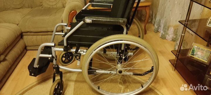 Коляска для инвалидов бу