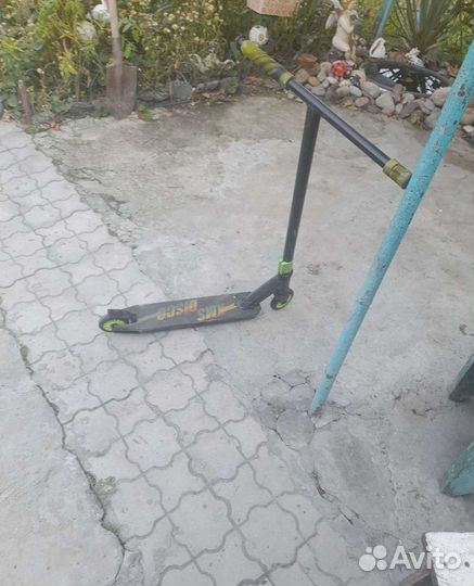 Трюковой самокат