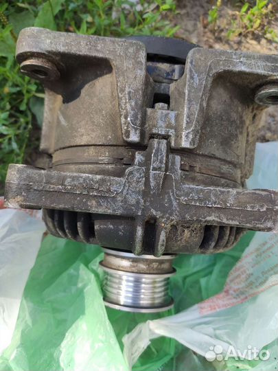 Генератор на opel astra h 1.6 (115.л.с)