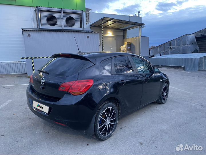 Opel Astra 1.6 AT, 2010, 182 482 км