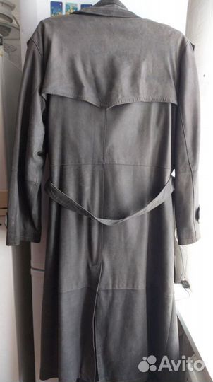 Кожаный плащ