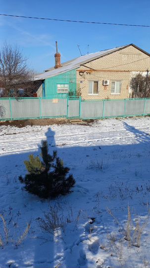 Дом 63 м² на участке 9 сот.