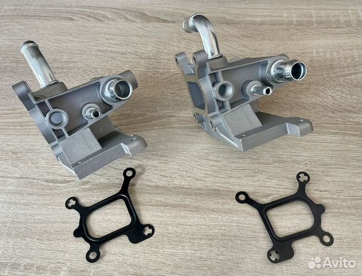 Фланец (тройник) системы охлаждения Mazda, Ford