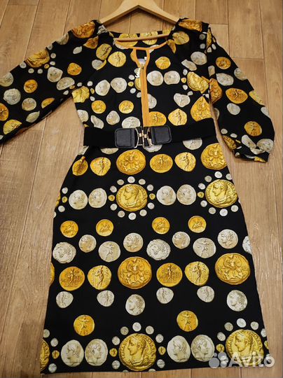 Платье женское