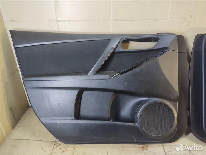 Обшивки дверей комплект Mazda 3 (BL) 2013