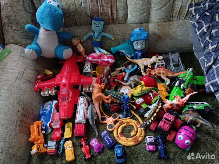 Игрушки для мальчика пакетом