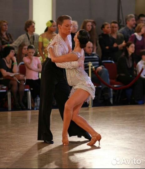 Тренер по бальным танцам для взрослых и детей