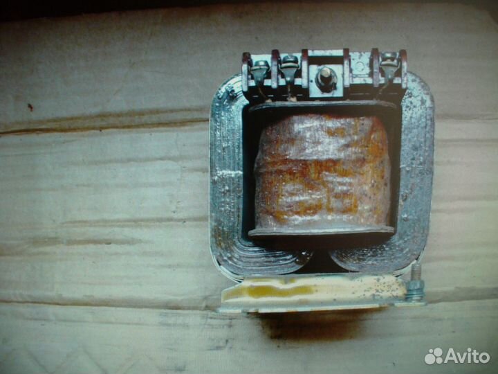 Трансформатор напряжения