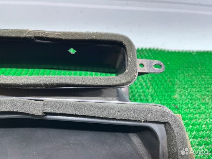 Воздуховод радиатора Ford Mondeo 3 meba 2006