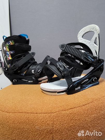 Детский сноуборд+крепления+ботинки