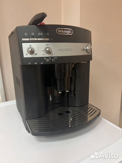 Кофемашина De'Longhi Magnifica esam 3000.B