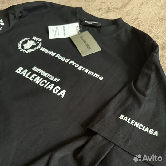 Лонгслив Balenciaga WFP