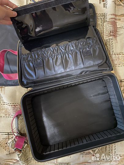 Чемодан для косметики