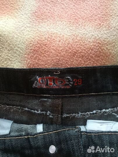 Продаю джинсы
