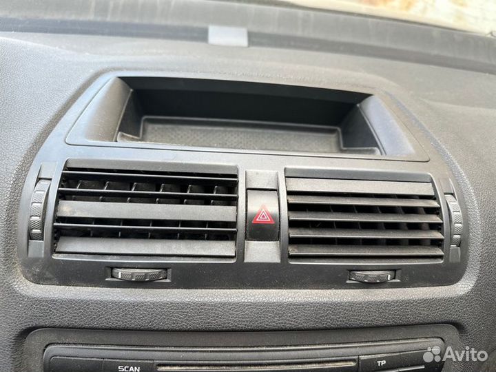 Дефлектор воздушный Skoda Octavia А5 CAX 2009