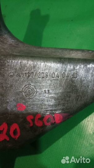 Опора кронштейн двигателя Mercedes W220 m113