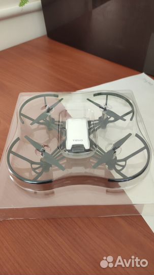 Квадрокоптер DJI Ryze Tello